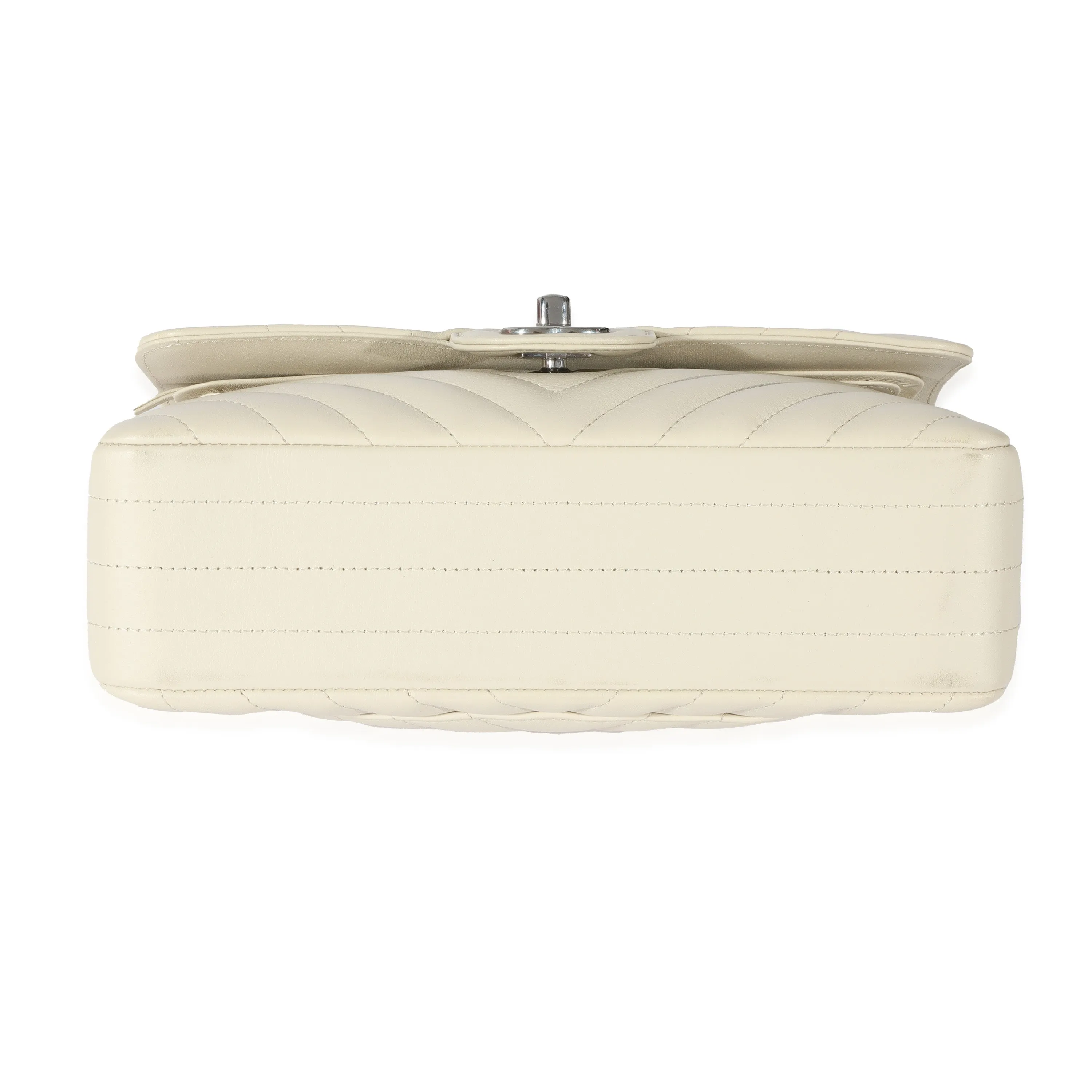 22C Neutral Chevron Calfskin Small Classic Flap