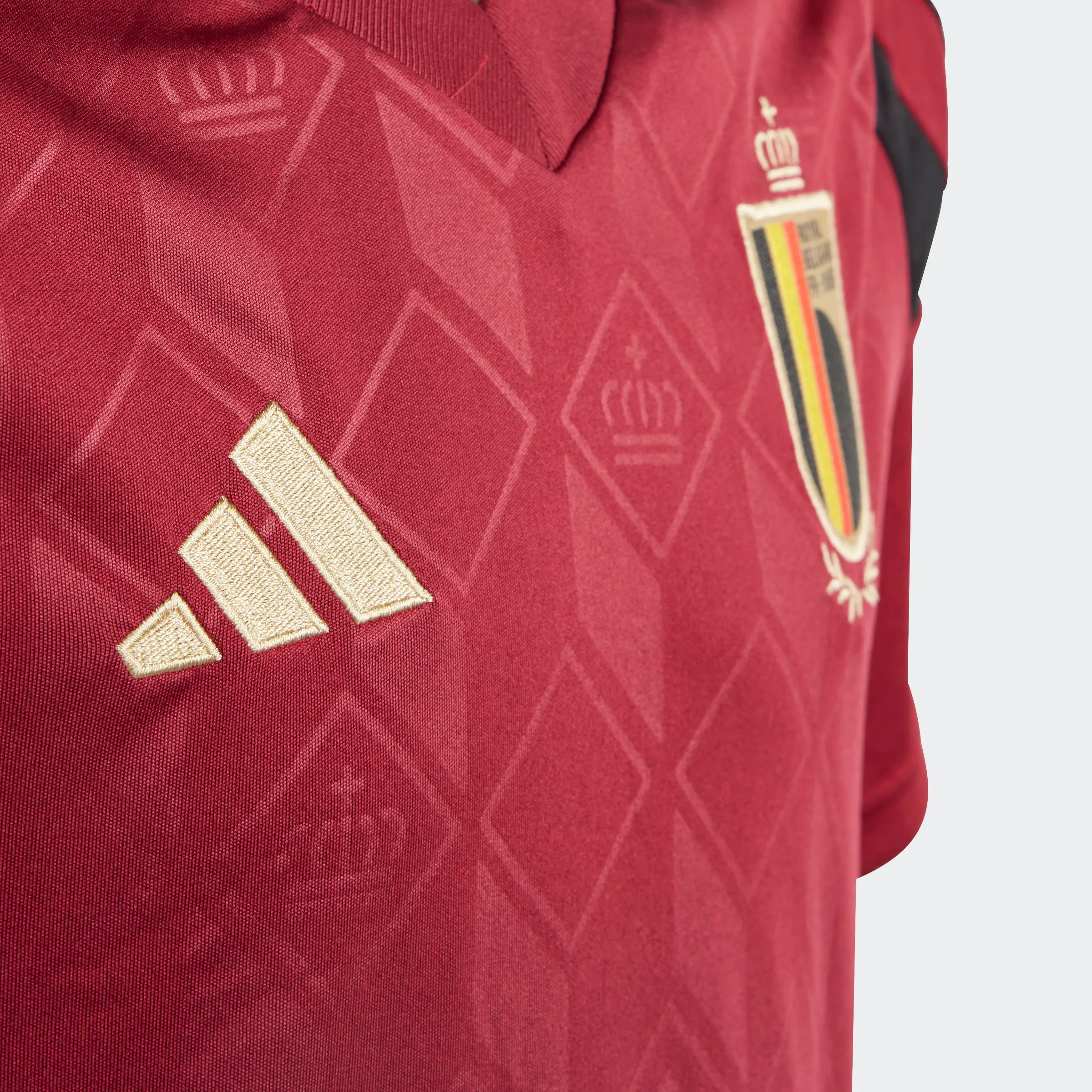 Belgium 24 Home Football Shirt Jnr