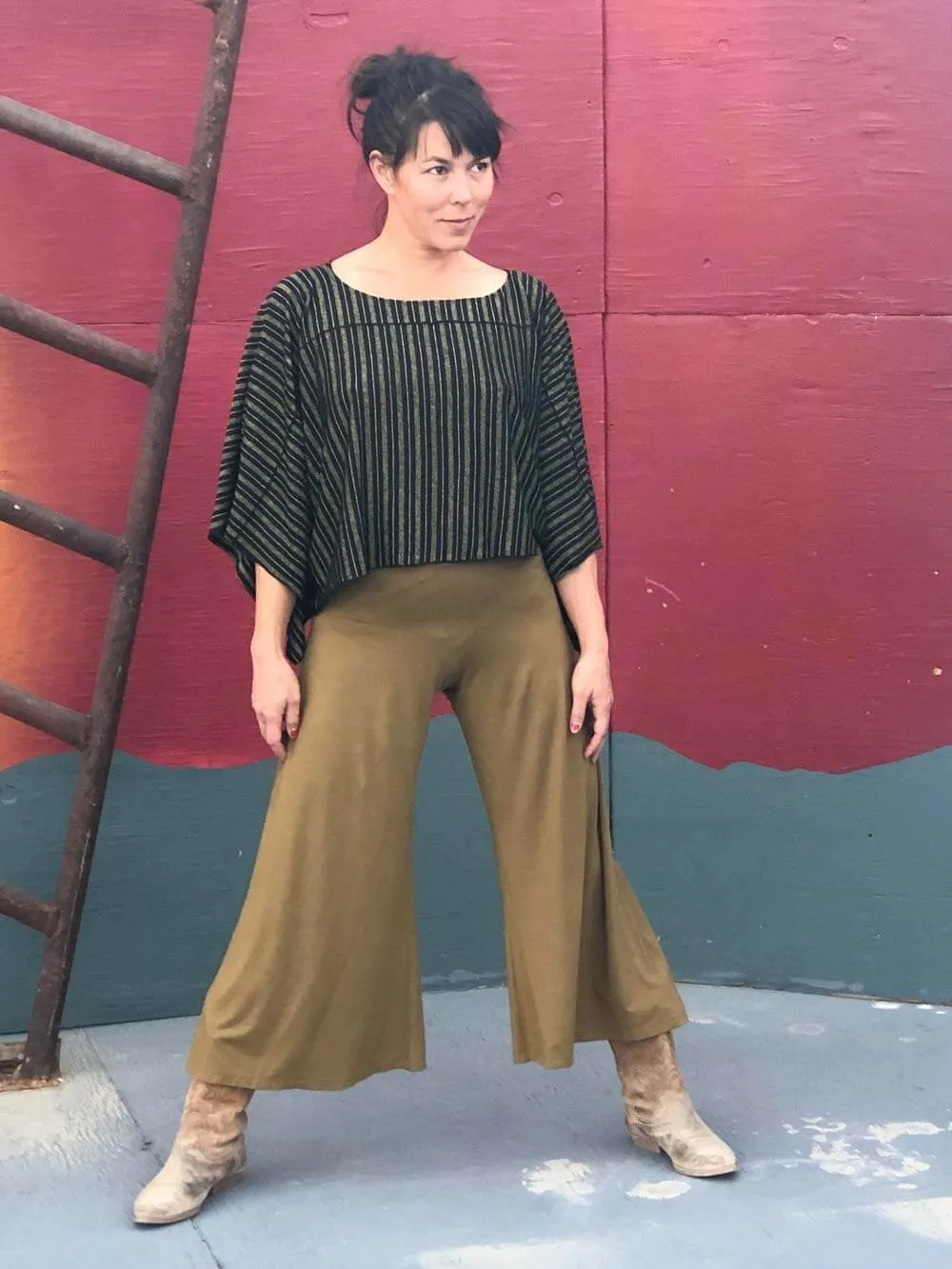 Cropped Flare Pants