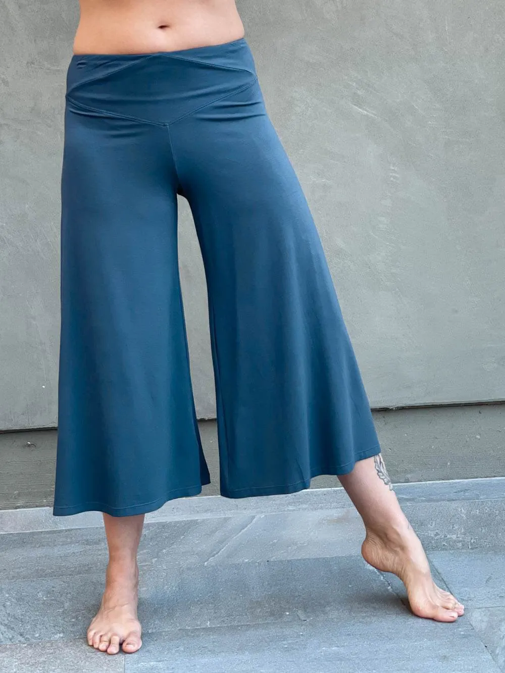 Cropped Flare Pants