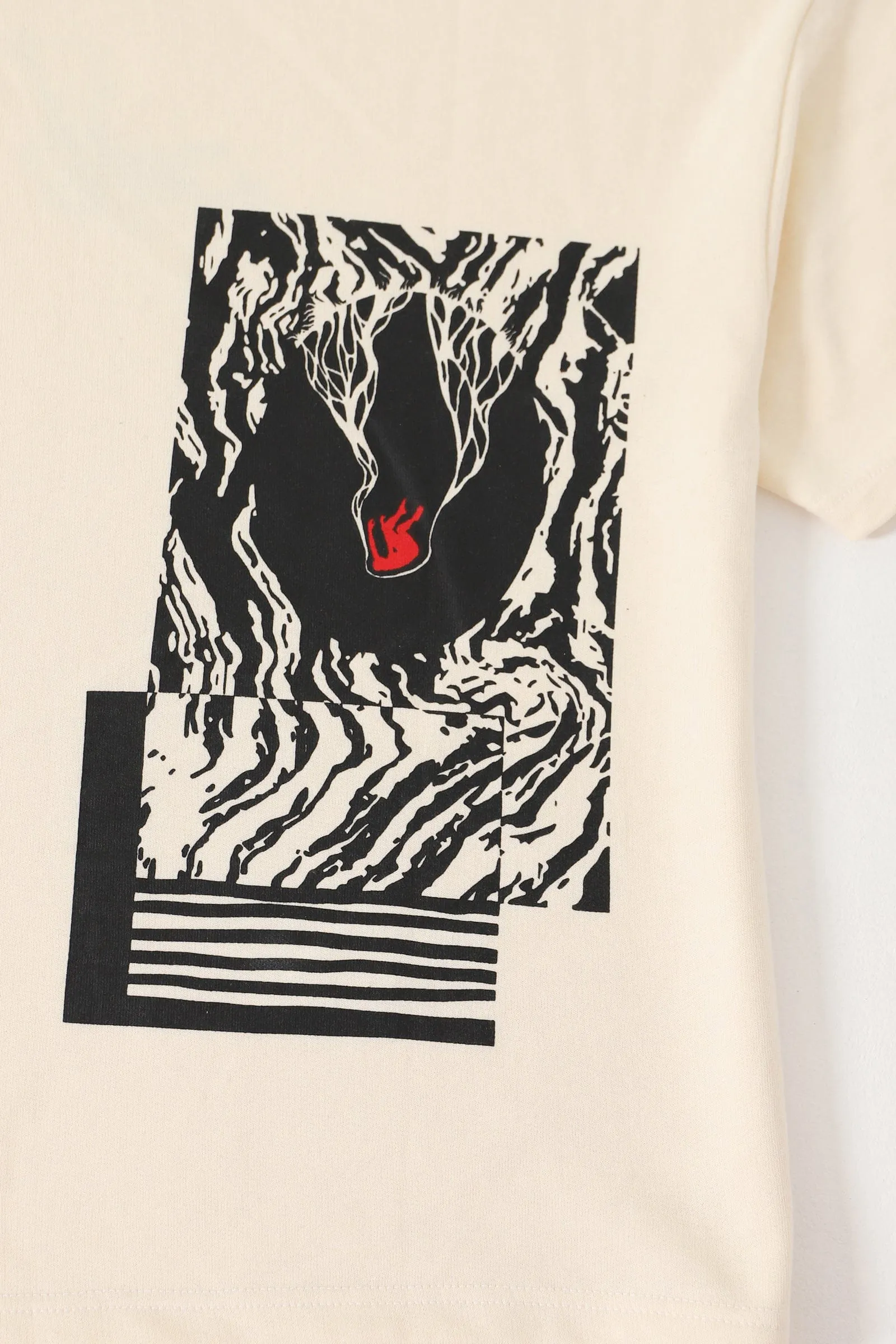 EYE OF THE STORM - BEIGE T-SHIRT