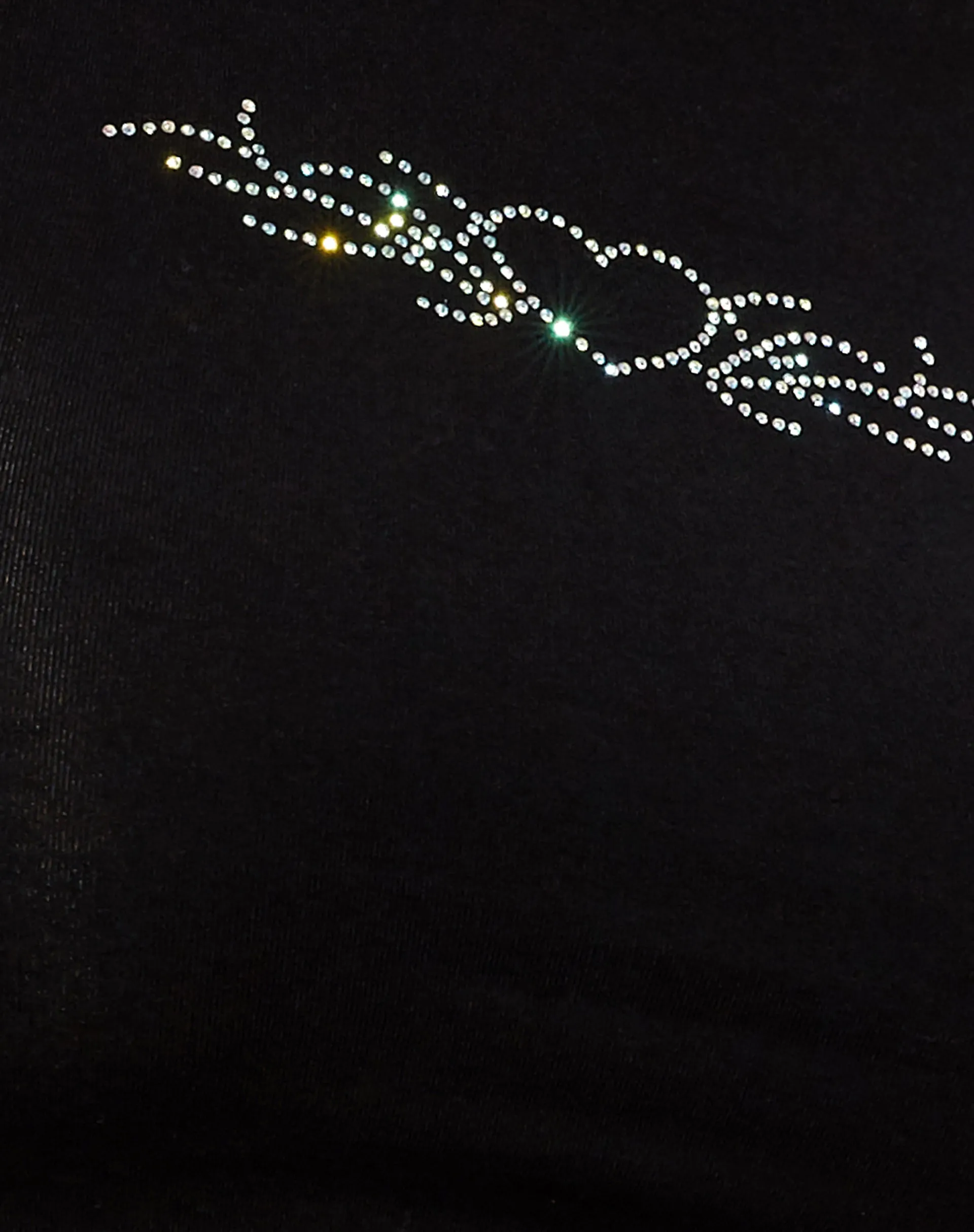 Gimon Crop Top in Black Silver Heart Hotfix