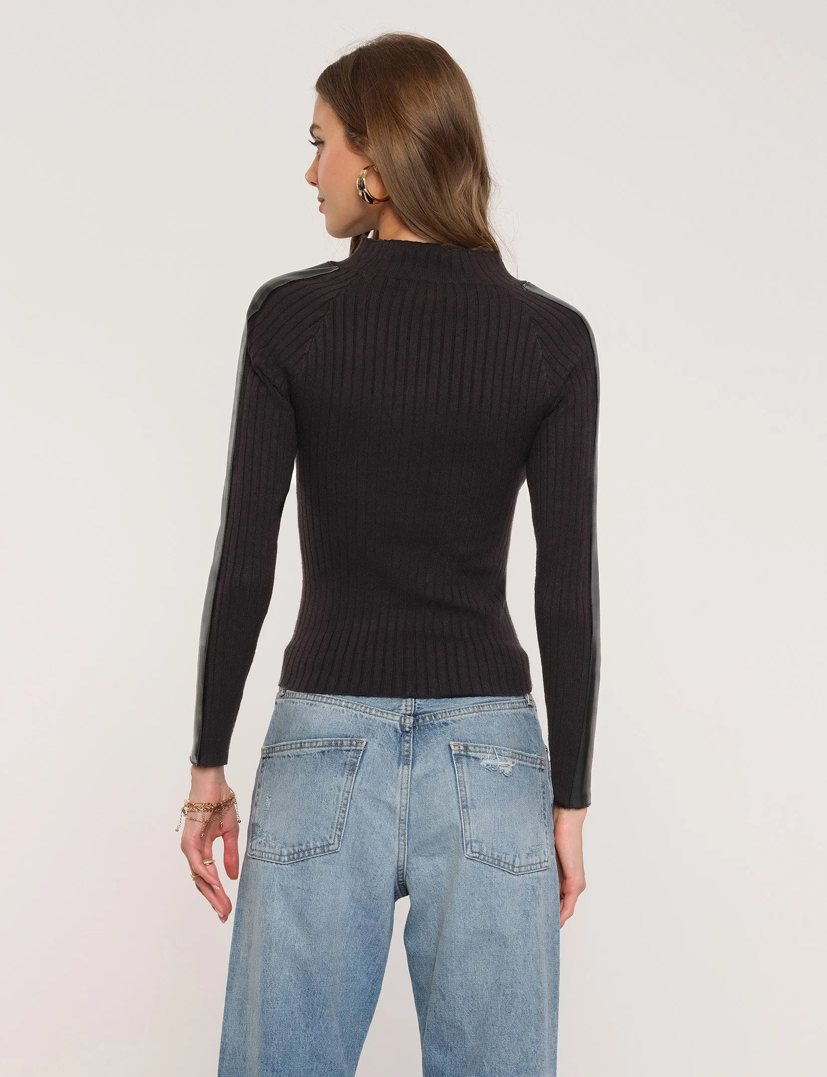 Iris Top