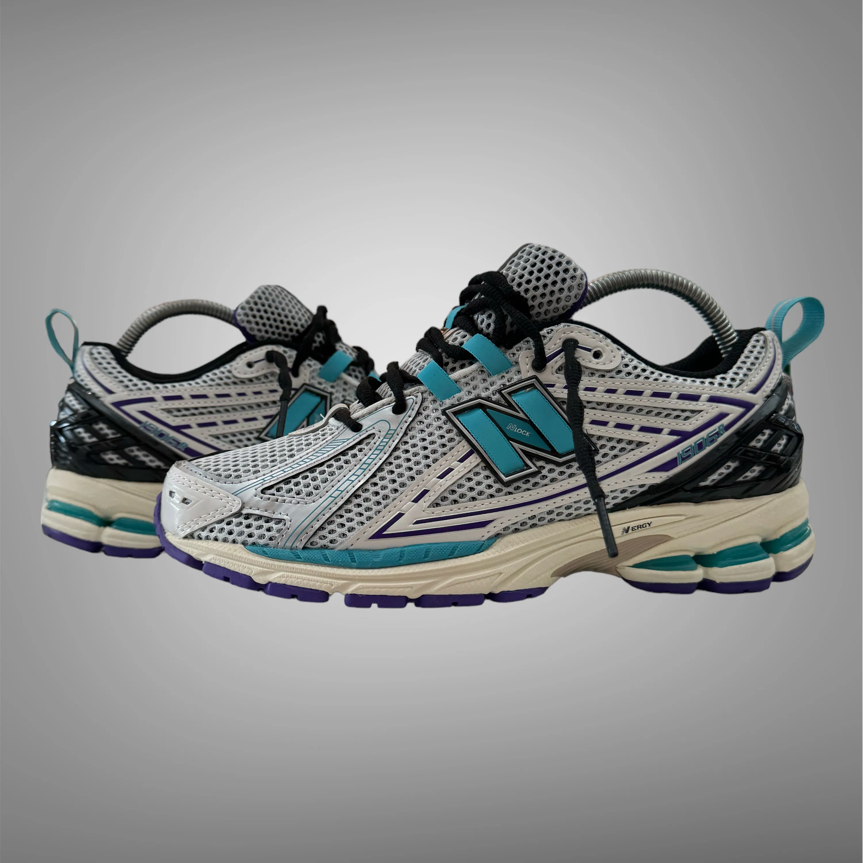 New Balance Men's M1906RV1 White Virtual Blue Prism Purple
