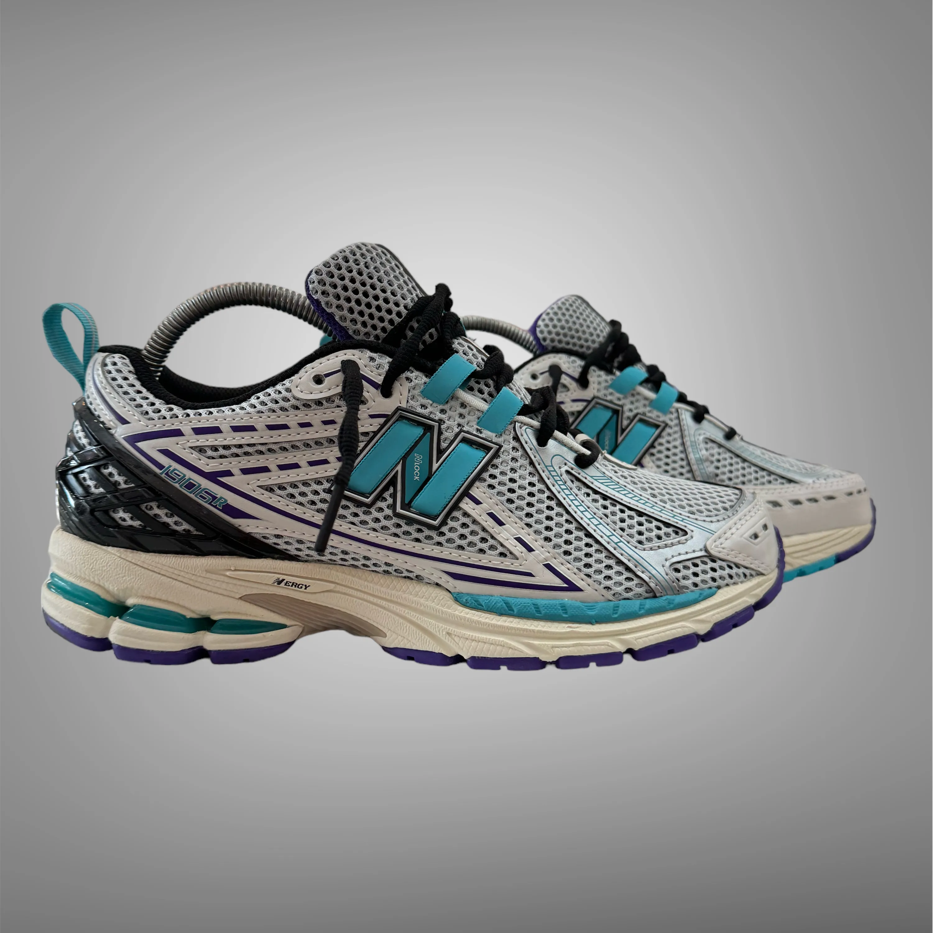 New Balance Men's M1906RV1 White Virtual Blue Prism Purple