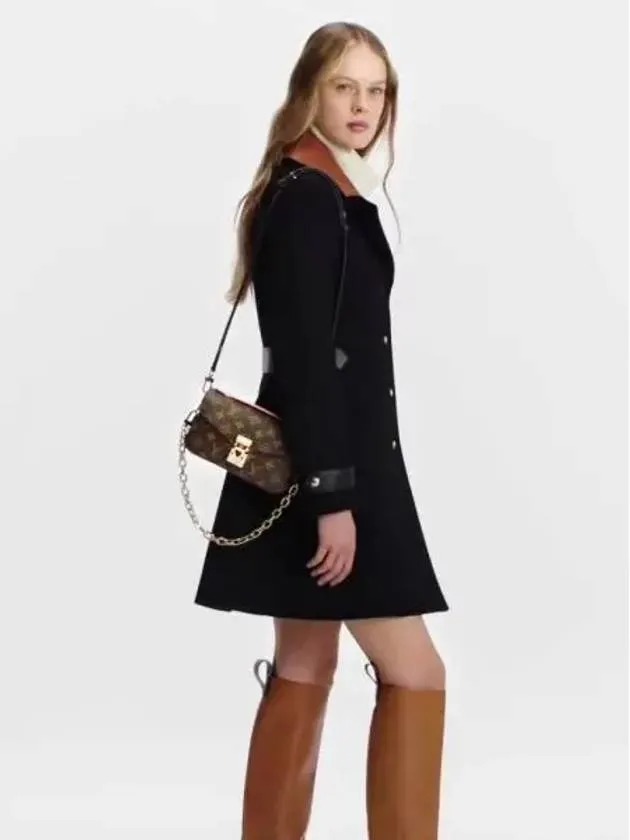 Pochette Metis East West Shoulder Bag Brown