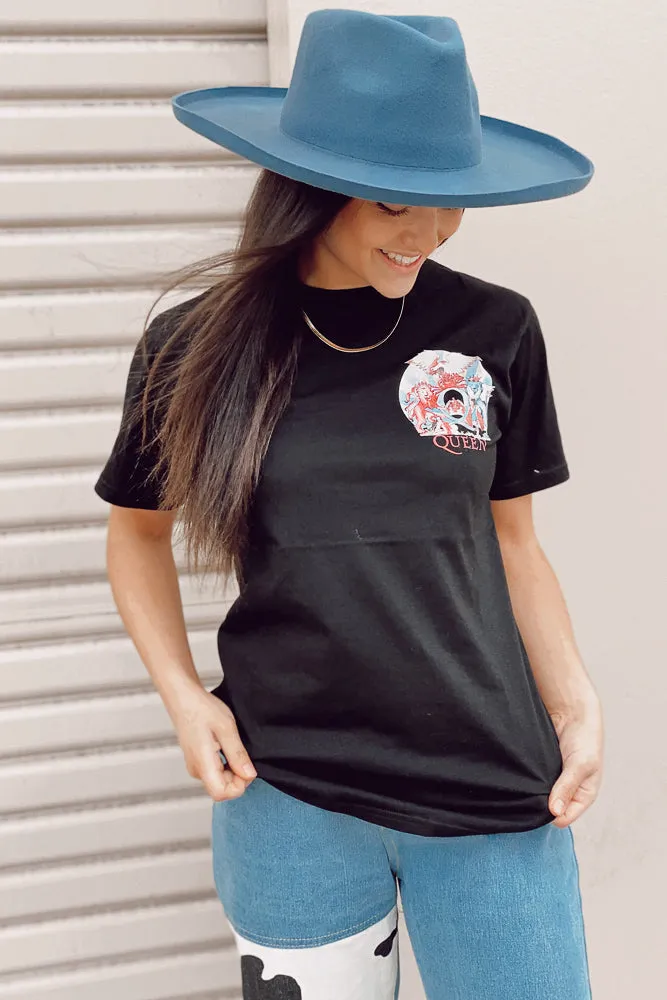 Queen Graphic Tee
