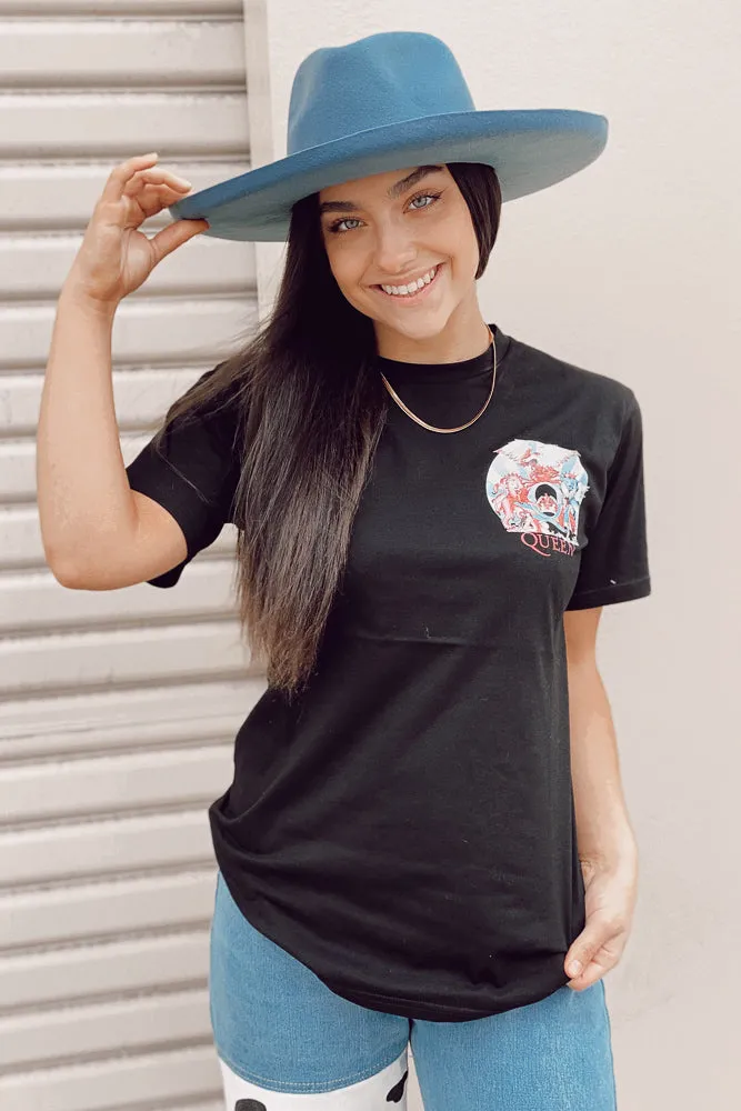Queen Graphic Tee