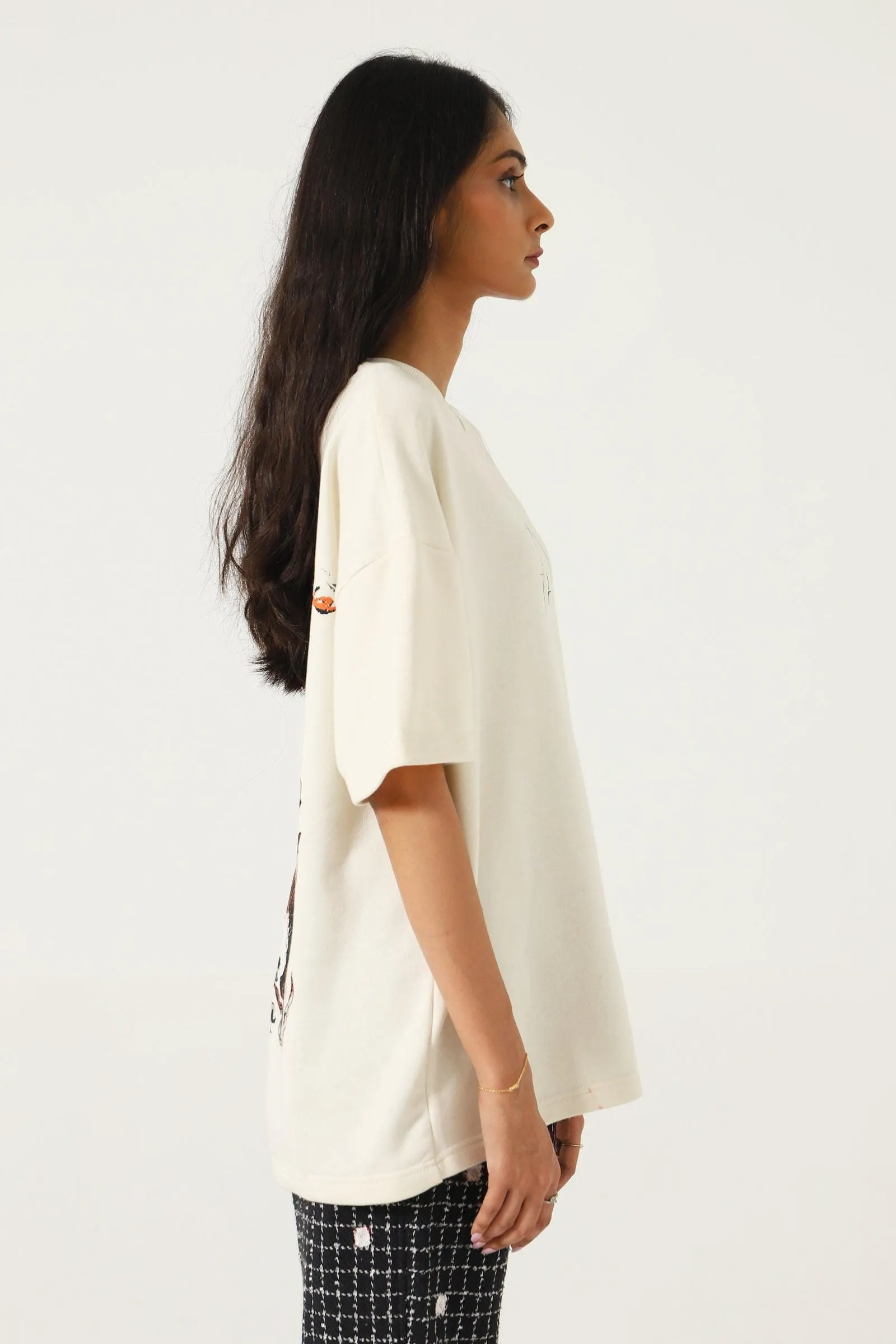 "DESTINY" BEIGE T SHIRT