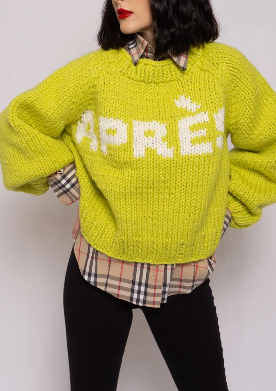 The APRÈS Pullover