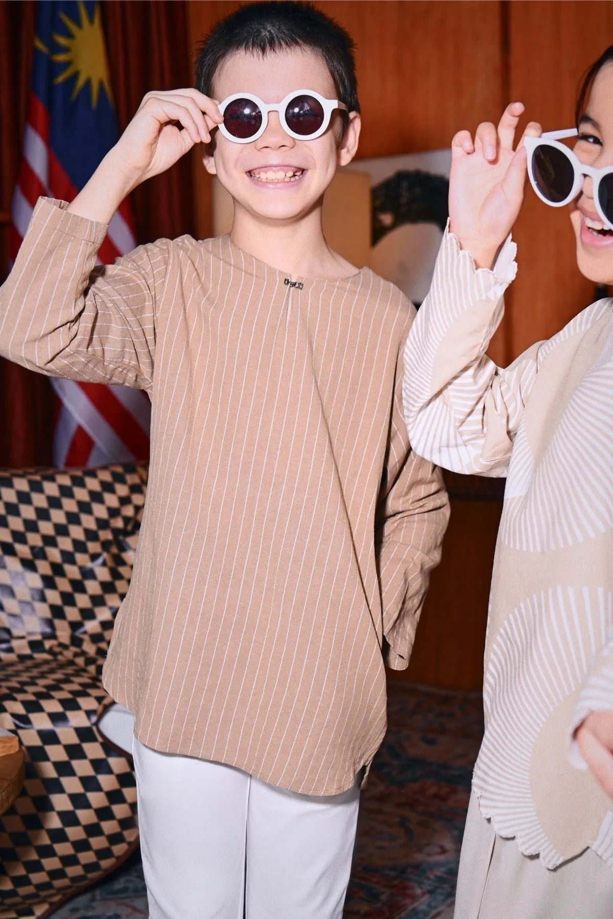 The Congkak Kurta - Khaki Stripe