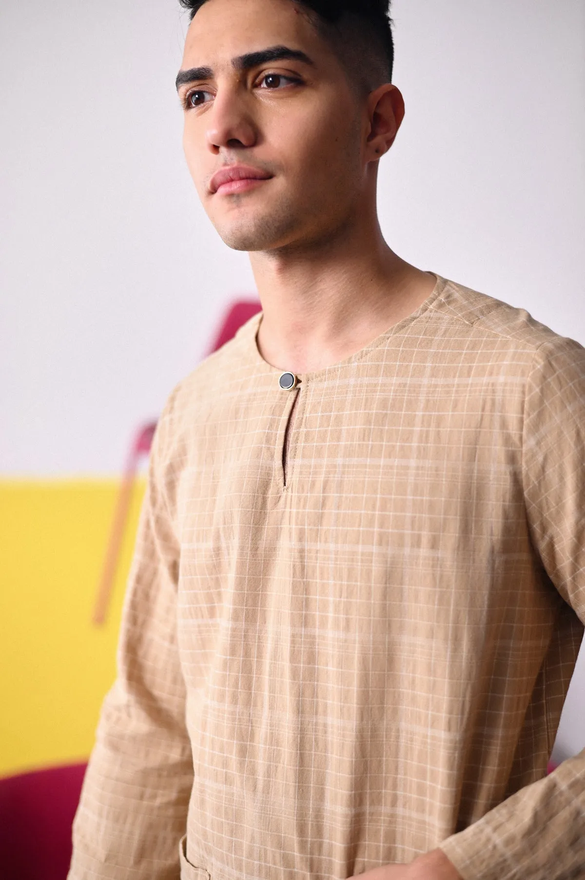 The Dulu Kita Men Kurta - Kita Khaki Checked
